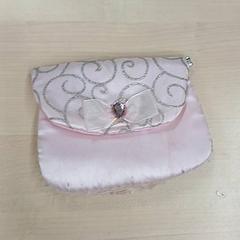 Clutch bag, as reported by IKEA Toulon using iLost