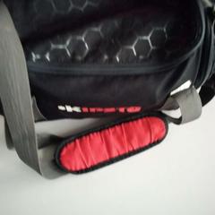 Sac de sport, a été signalé par Twisto utilisant iLost