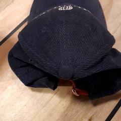Gorra masculina, segundo informou IKEA Ringsaker usando iLost