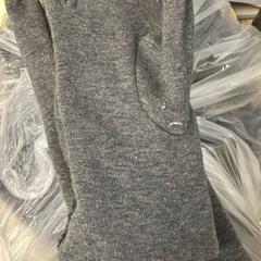 Luvas, segundo informou Sheraton Brussels Airport Hotel usando iLost