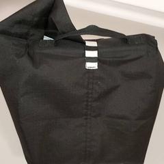 Torba, zgłoszono przez Regio Antwerpen - Brussel przy użyciu iLost