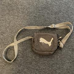 バッグ がiLostで Breng Arnhem によって報告されました