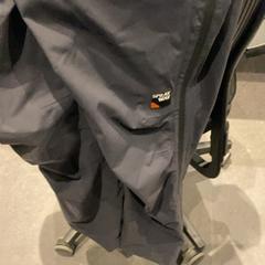 Rain pants, as reported by Universiteit Gent - Faculteitsbibliotheek LW using iLost