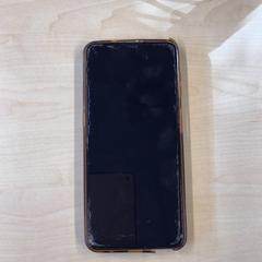 Telefon Blauw Motorola, jak nahlášeno Gemeente Nijmegen pomocí iLost