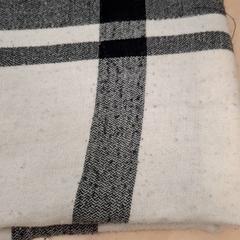 Echarpe adulte, som rapportert av IKEA Lyon Grand Parilly ved bruk av iLost