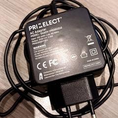 Adapter Zwart, zoals gemeld door Van der Valk Hotel Vianen met iLost