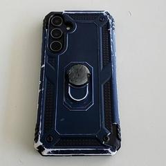 Smartphone - Murzuhaliev, come riportato da Centraal magazijn utilizzando iLost