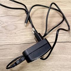 Egokitzailea, Kargagailua & Usb-c kablea oplader, gisa salatu by Van der Valk Hotel Sneek iLost erabiliz