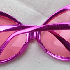 Sunglasses, as reported by Arriva West-Brabant using iLost