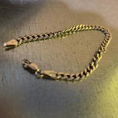 Halskette, gemeldet von Fenix über iLost