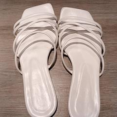 Szandál Wit, amint azt Van der Valk Hotel Vianen az iLost segítségével jelentette.