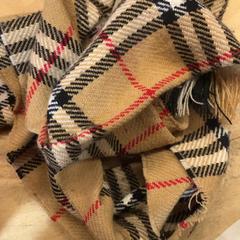 Sjaal, rapporterat av Pathé Utrecht Leidsche Rijn med iLost