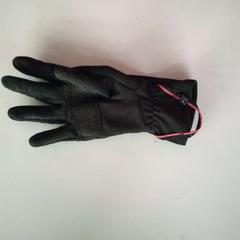 Kesztyű, amint azt Twisto az iLost segítségével jelentette.