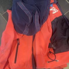 Veste, a été signalé par Pathé Utrecht Leidsche Rijn utilisant iLost