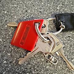 Schlüsselanhänger sleutels, gemeldet von Connexxion Amstelveen über iLost