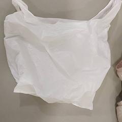 Taška - Plastieken tas, jak nahlášeno Centraal magazijn pomocí iLost