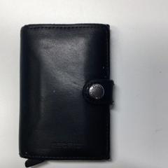 Peněženka Bharosa, jak nahlášeno Gemeente Haarlem pomocí iLost