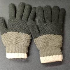 إكسسوارات الملابس، كما تم الإبلاغ عنه بواسطة Qbuzz GD Groningen Peizerweg عبر iLost