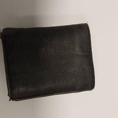 Wallet De Maesschalck, as reported by Regio West-Vlaanderen using iLost