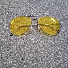 Okulary słoneczne, zgłoszono przez Connexxion Amstelveen przy użyciu iLost