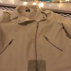 Chaqueta, segundo informou Arriva Limburg Zuid usando iLost