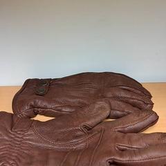 Gloves, as reported by Keolis Lund using iLost