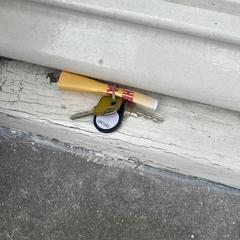 Apartment keys, iLost에 보고됨