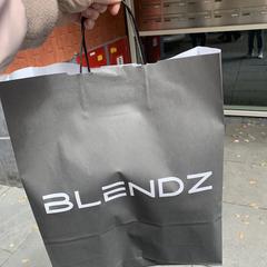 Blendz tas, as reported to iLost