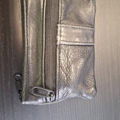 Estuche para chaves con chaves, segundo informou Breng Nijmegen usando iLost