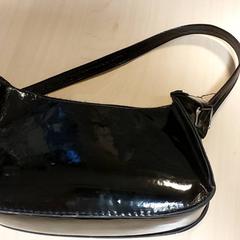 İLost kullanarak Regio Oost-Vlaanderen tarafından bildirildiği gibi Çanta - Handtas Teke