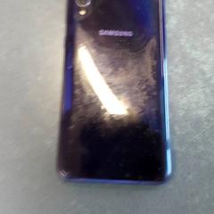 الهاتف الذكي paars Samsung، كما تم الإبلاغ عنه بواسطة Centraal magazijn عبر iLost