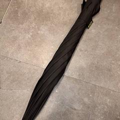 우산, iLost를 사용하여 Qbuzz DMG에 보고됨