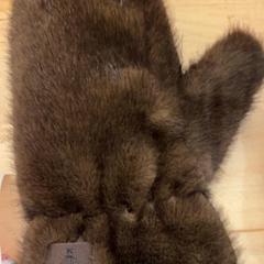 Eskularruak, gisa salatu by Pathé Utrecht Leidsche Rijn iLost erabiliz