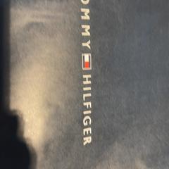 Aankoop tommy hilfiger Tommy, as reported by Designer Outlet Roermond using iLost