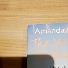 Bok, som rapportert av Beekse Bergen Resorts en Hotel ved bruk av iLost