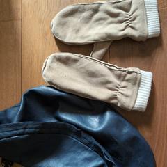 Blauwe tas met wanten Hestra, jak bylo nahlášeno na iLost