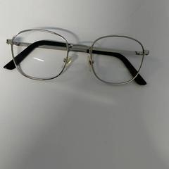 النظارات Zilver kleurig، كما تم الإبلاغ عنه بواسطة St. Antonius Ziekenhuis Utrecht عبر iLost