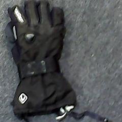 Luvas, segundo informou SnowWorld Landgraaf usando iLost