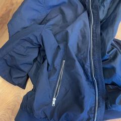 Giacca, come riportato da HTM utilizzando iLost