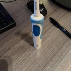 İLost kullanarak Van der Valk Hotel Haarlem tarafından bildirildiği gibi Elektrikli diş fırçası