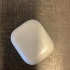 İLost kullanarak MEININGER Hotel Brussels City Center tarafından bildirildiği gibi Kulaklık White