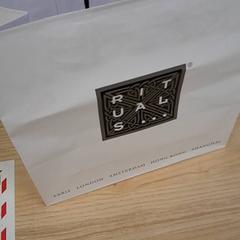 Hudvård Bärkasse med Hudvård がiLostで IKEA Gävle によって報告されました