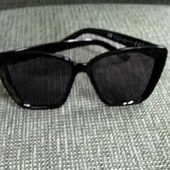 Zonnebril, zoals gemeld door IKEA Gent met iLost