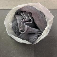 Toalla Grijs, ha sido reportado por Ziekenhuis Oost-Limburg con iLost