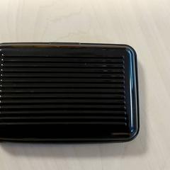 Tarjetero Vannueten, ha sido reportado por Regio Oost-Vlaanderen con iLost