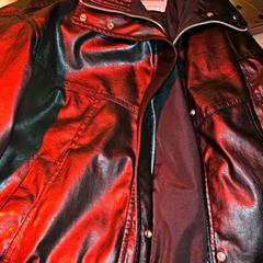 Jacke Leather black, gemeldet von Club Nyx/Exit Café über iLost