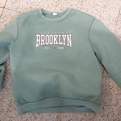 Kläder - Trui, rapporterat av Regio Limburg - Leuven med iLost