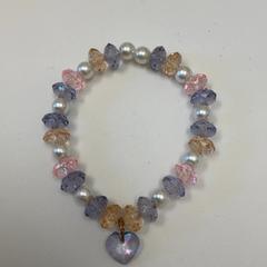 Bracelet Ae, a été signalé par Schönbrunn "Group Center" utilisant iLost