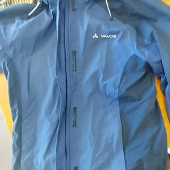 Jacket, as reported by Blauwnet Zwolle using iLost