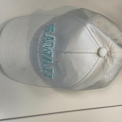 Casquette, a été signalé par Movie Park Germany utilisant iLost